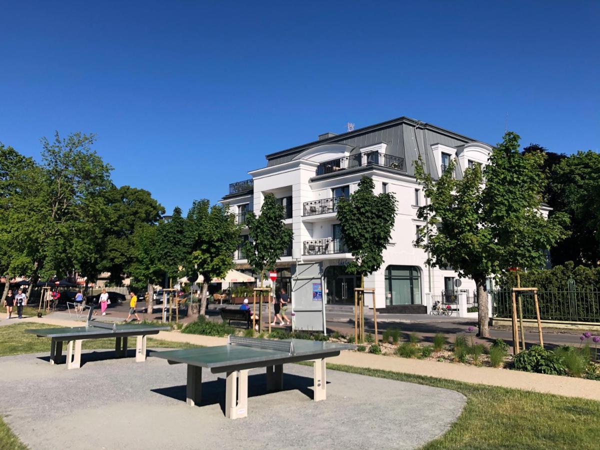 Luxury Apartments In Residence Maritime Miedzyzdroje Exteriör bild